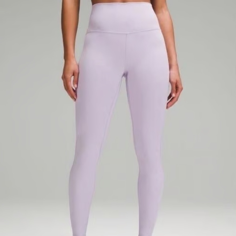 Lululemon 28” Align Leggings in Lilac